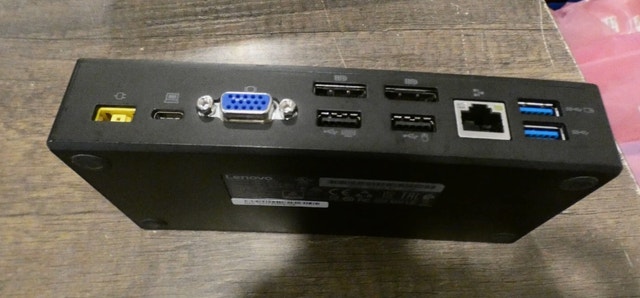 Lenovo ThinkPad USB-C DK1633 Docking Station - photo 2