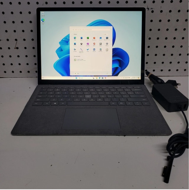 Microsoft Surface Laptop 3 i5 8GB RAM 128GB SSD Touch