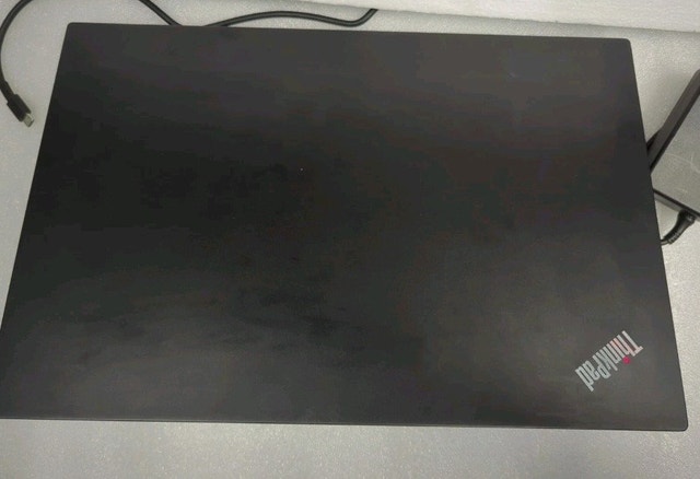 ThinkPad E15 i7-10510U 8GB RAM 256GB SSD Laptop - photo 2