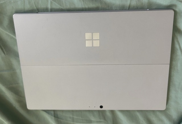 Surface Pro 5 Touch 12.5” / 7th Gen i5 SSD - photo 2