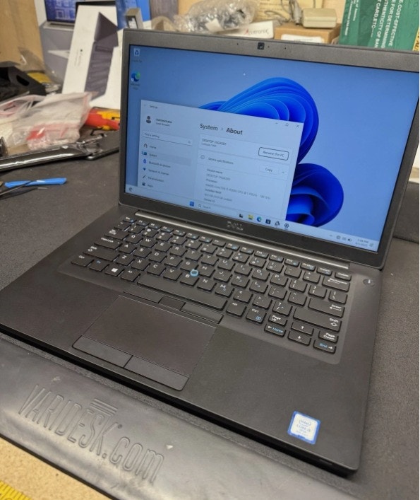 Dell Latitude 7490 14" FHD i7-8650U 16GB RAM 256GB SSD