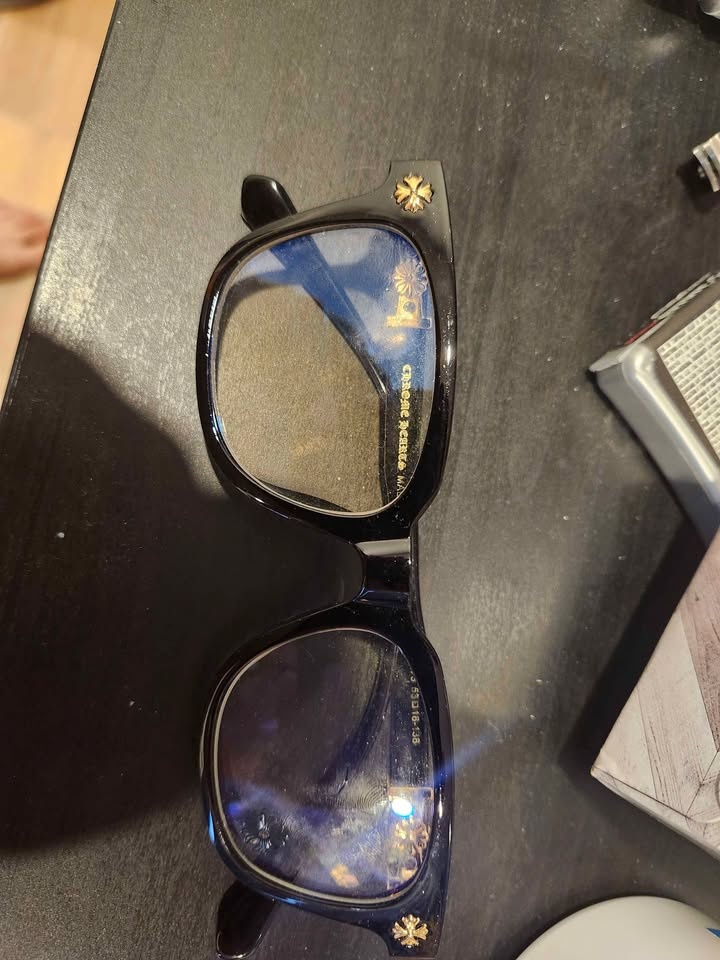 Black Gold Chrome Heart Glasses - photo 2