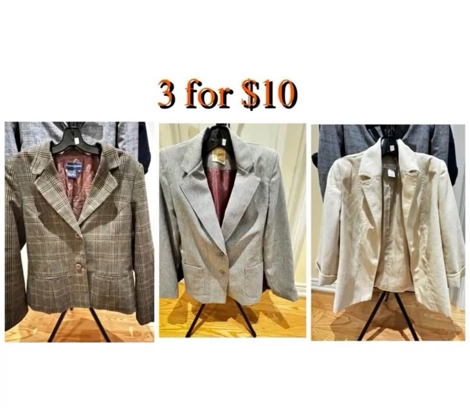 Women’s Blazer Medium Size Take ALL for $10 or $5 EACH