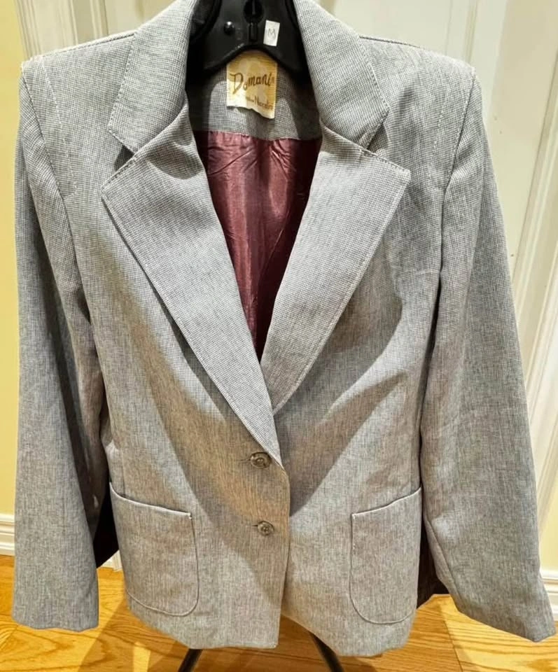 Women’s Blazer Medium Size Take ALL for $10 or $5 EACH - photo 4