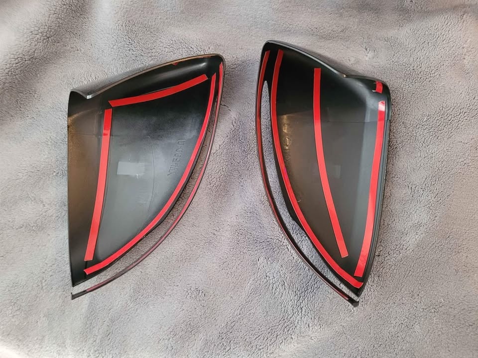 Mercedes C300 Gloss Black Mirror Caps - photo 2
