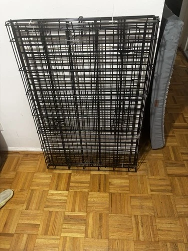 KONG Ultra Strong Large Dog Crate - Triple Lock, 43x29x30