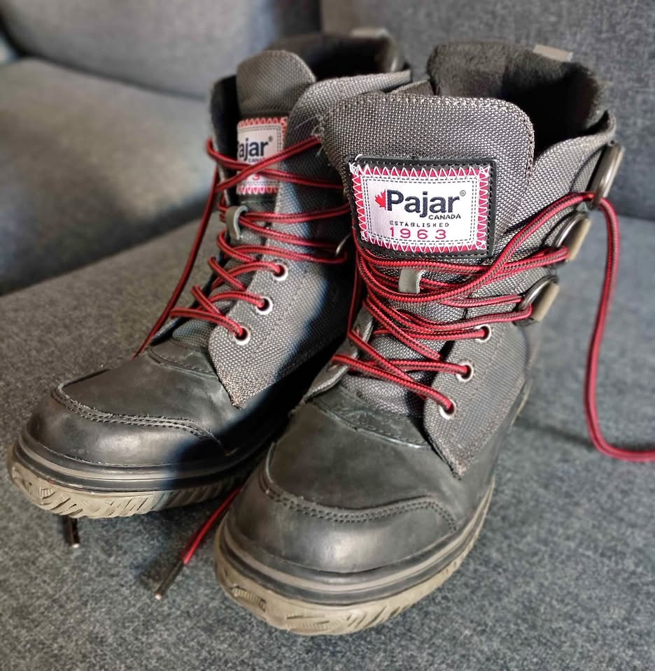 Pajar size 6 1/2 winter boots