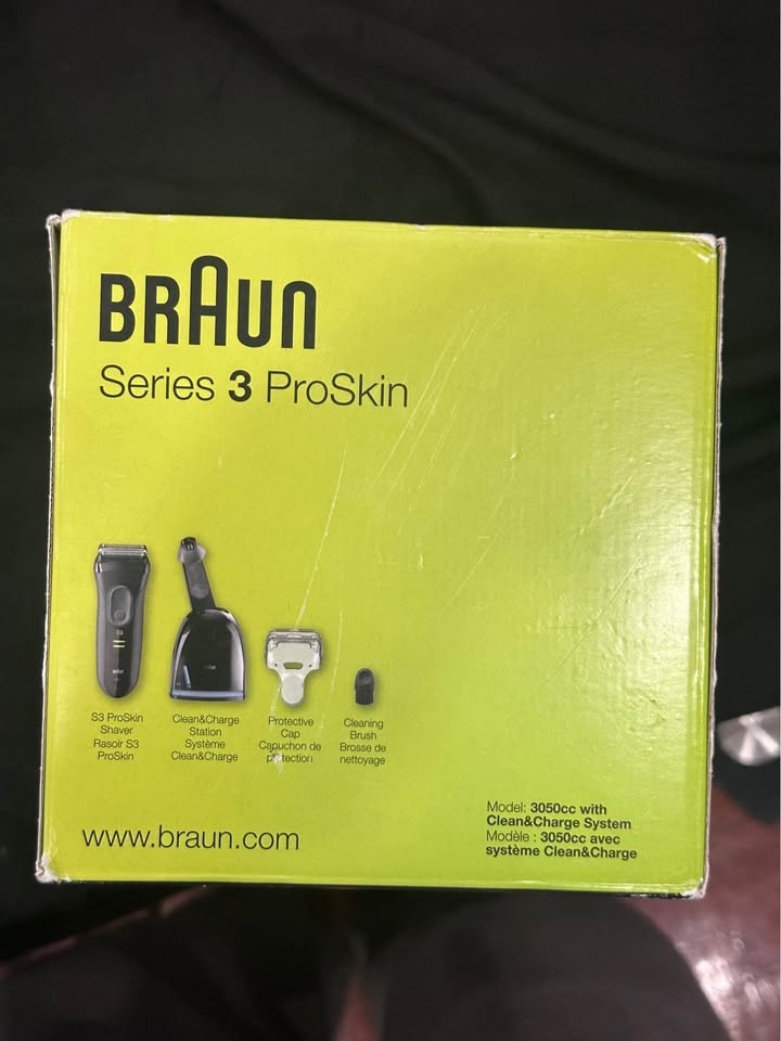 BRAUN Series 3 Proskin + Clean & Charge Station - photo 4