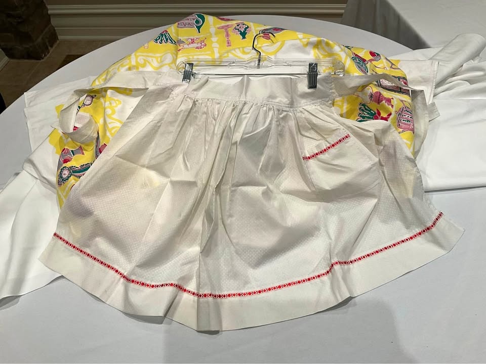 Vintage Apron Retro Waist Apron White Dotted Apron w Red Trim