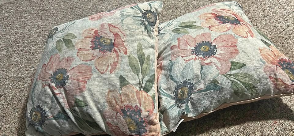 Decor pillow
