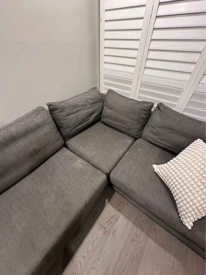 EQ3 3-PIECE PLUSH SECTIONAL - photo 5