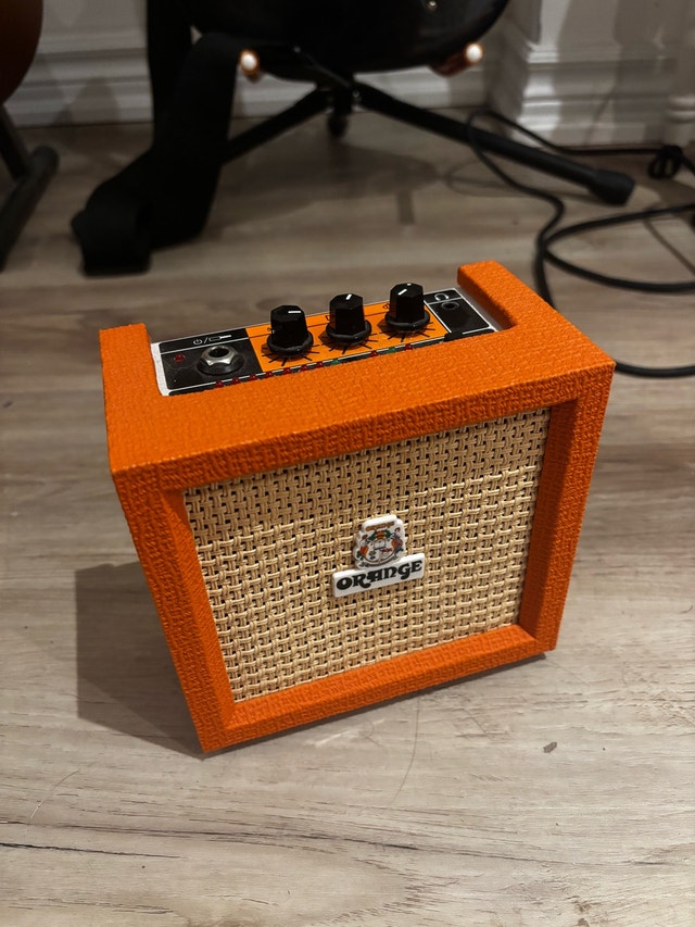 Orange Crush Mini 3W Practice Amp – Portable / Battery Powered