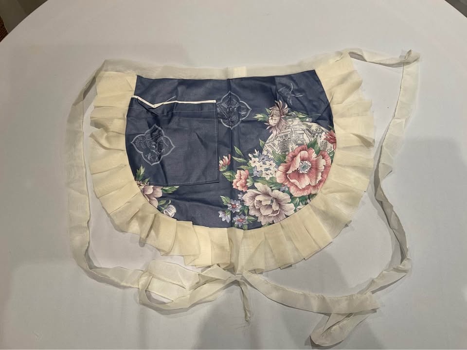 Vintage Apron Floral Ruffle Retro Waist Apron - photo 4