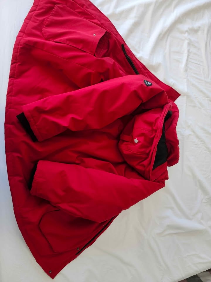 Men's Red Canadiana Winter Parka - Size L - photo 3
