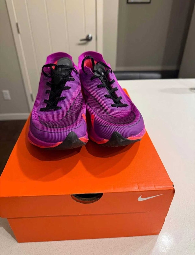 Nike ZoomX Vaporfly NEXT% 2 Women’s – Size 8 - photo 2