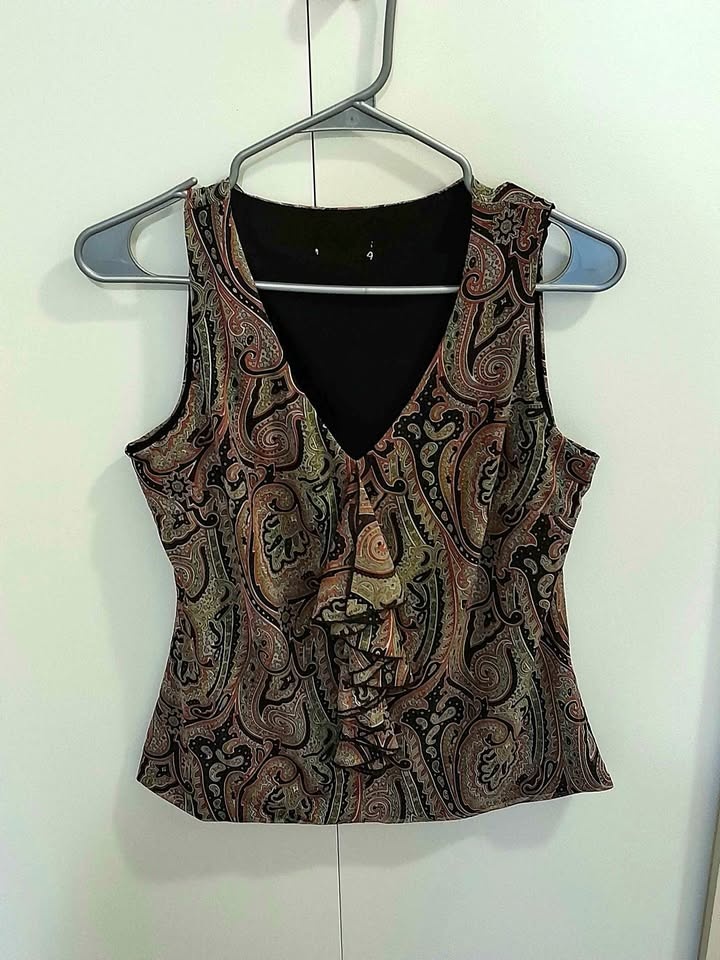 Vintage tank top size M/L