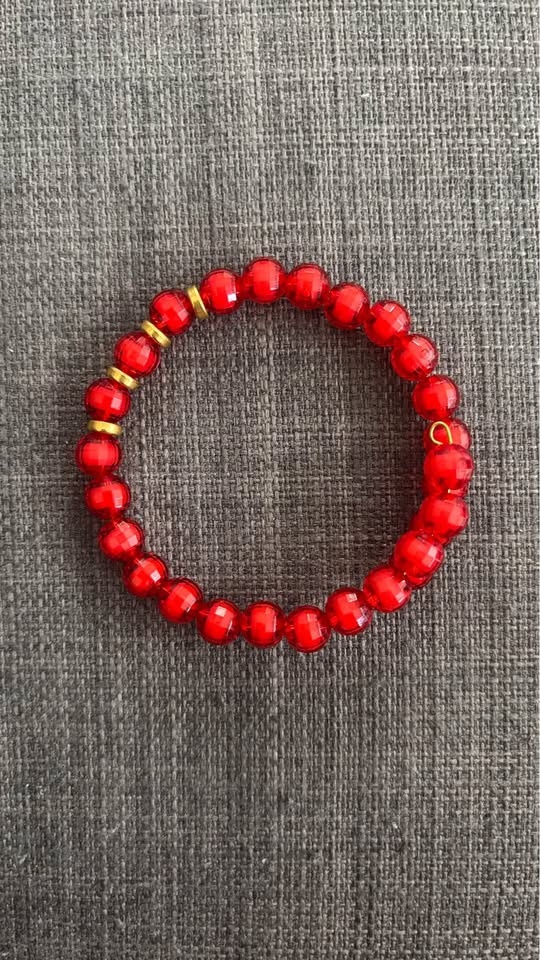 Handmade Beaded red and gold bracelet