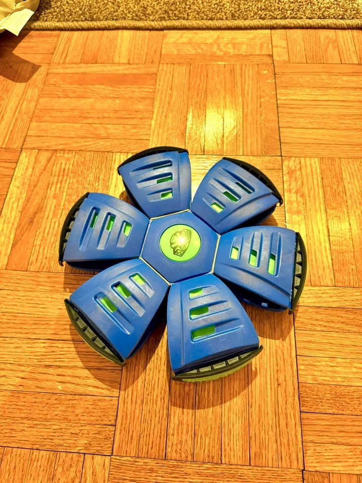 Phlat Ball - frisbee ball - collapsible ball
