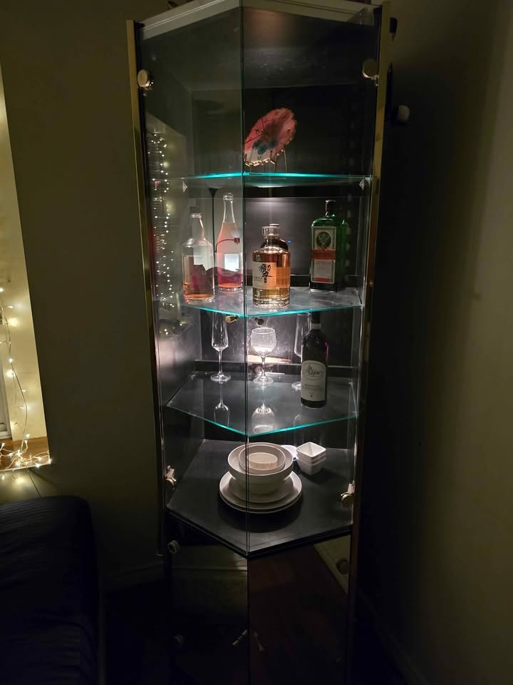 Fancy bar cabinets - photo 2