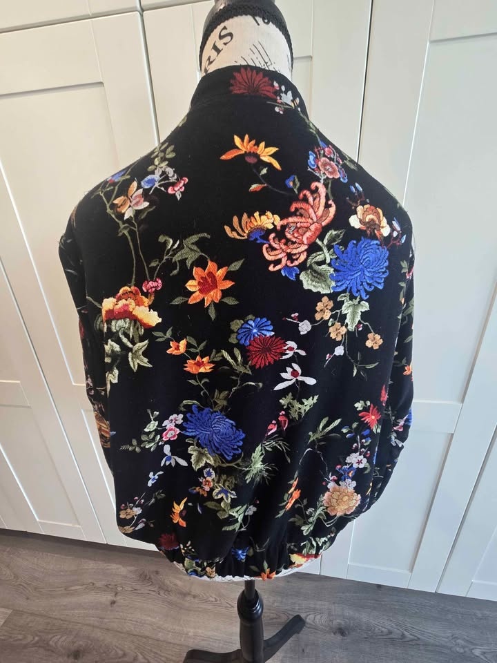 Zara floral shorter coat - photo 3