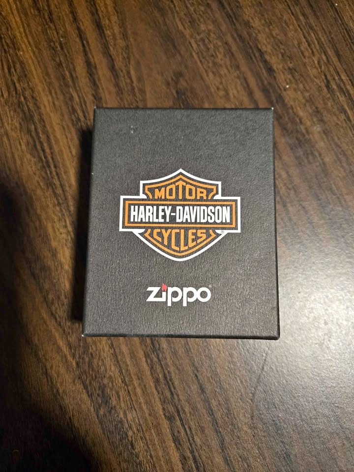 Zippo x Harley Davidson - Born to Ride