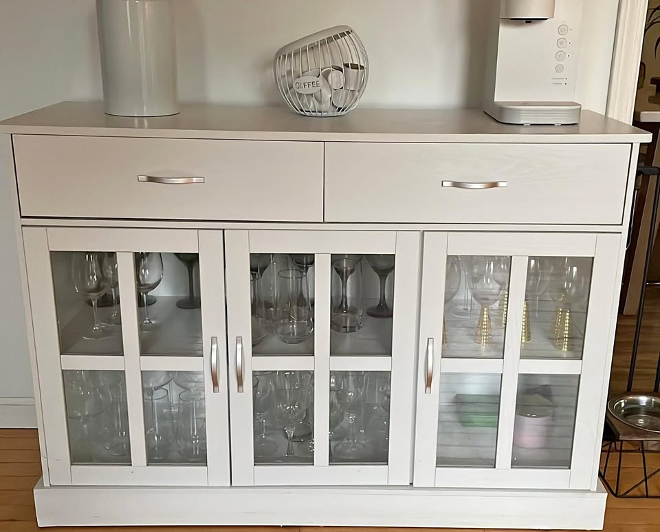 Kitchen Cabinet Sideboard with 3 Glass Doors