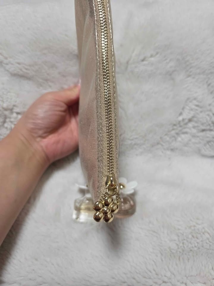 Marc Jacobs Daisy Mini Perfume & Pouch Set - photo 4