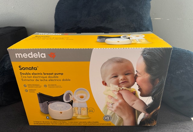 BRAND NEW Medela Sonata Double Electric Pump