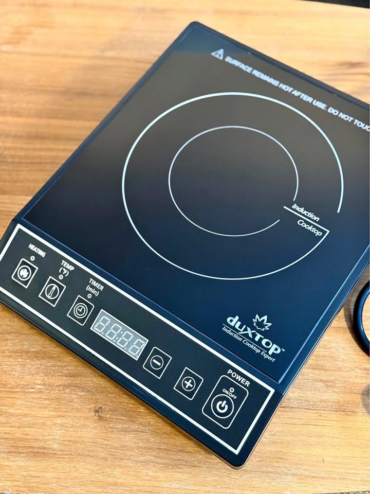 Duxtop Portable Induction Cooktop