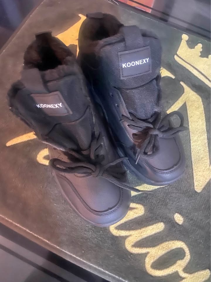 Unisex boots for kids