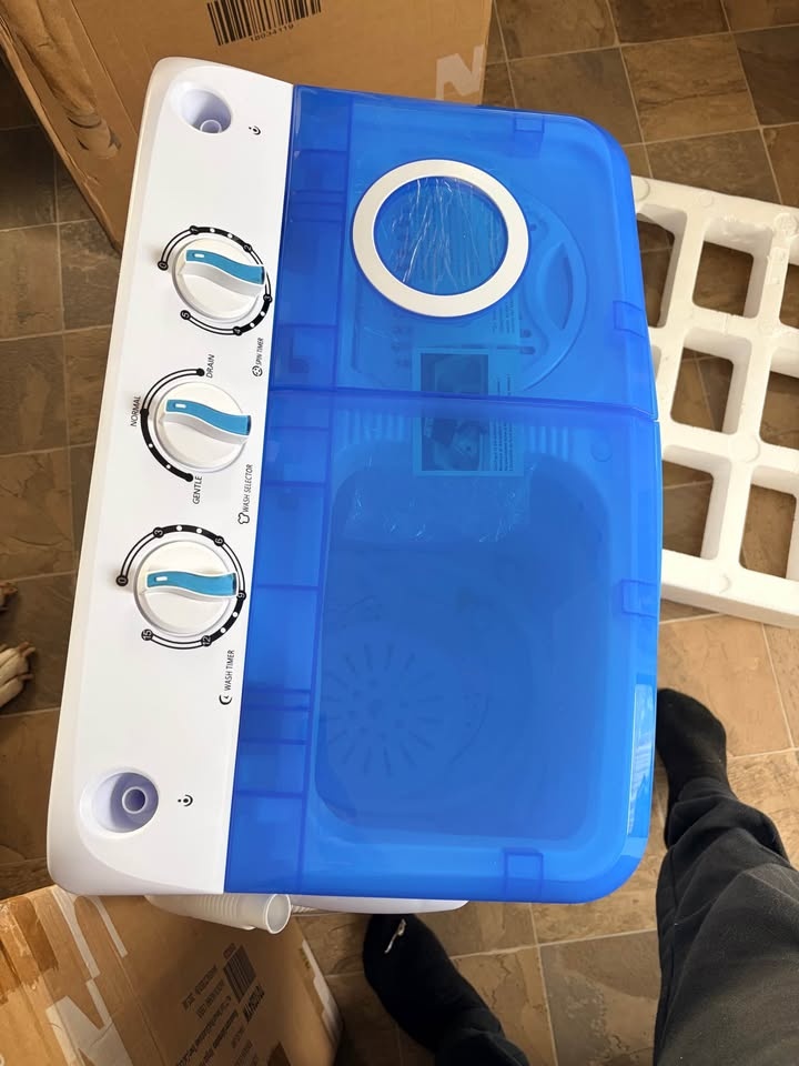 Brand new- Portable Twin Washing Machine - photo 2