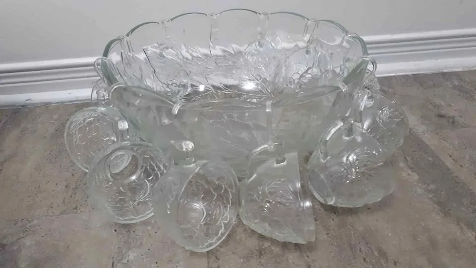 Vintage Glass Fruit Punch Set Read Description thumbnail
