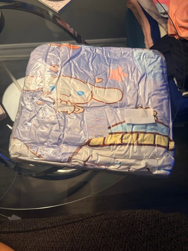 New 60x50" Anime Cinnamonroll Blanket - photo 2