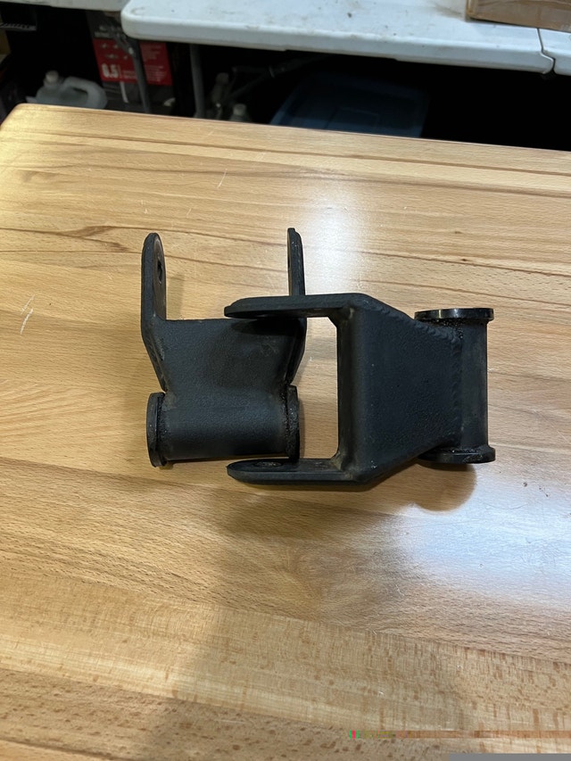Ford F-150 Reinforced Rear Shackles - photo 3