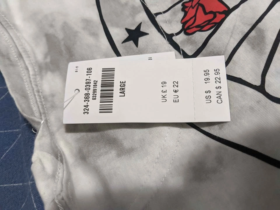 Hollister T-Shirt - New with Tags - Summer Muscle Fit - photo 2