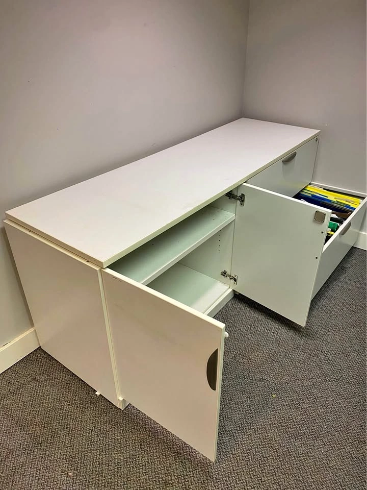 White drawers