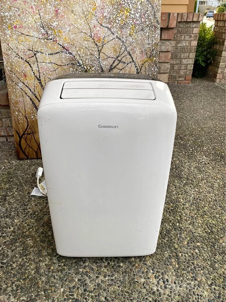 Garrison Air Conditioner (Model 043-6130-2)