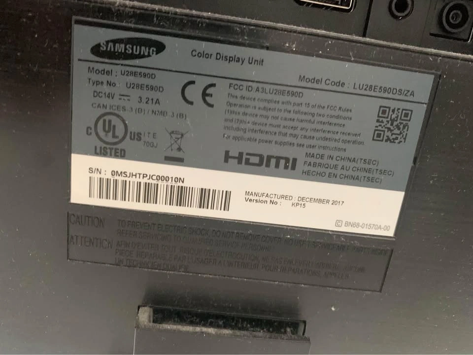 28 inch Monitor (Samsung UHD TN) - photo 2
