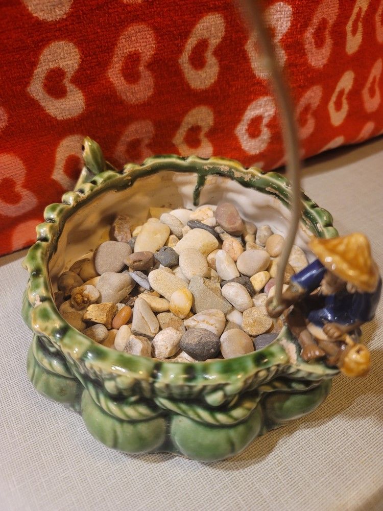 Green Bamboo Ceramic Pot With Pebbles - 6" Round, 2.5" High