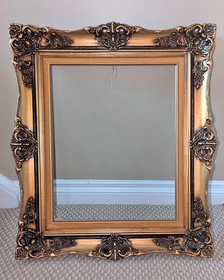 Vintage Ornate Gold Frame thumbnail