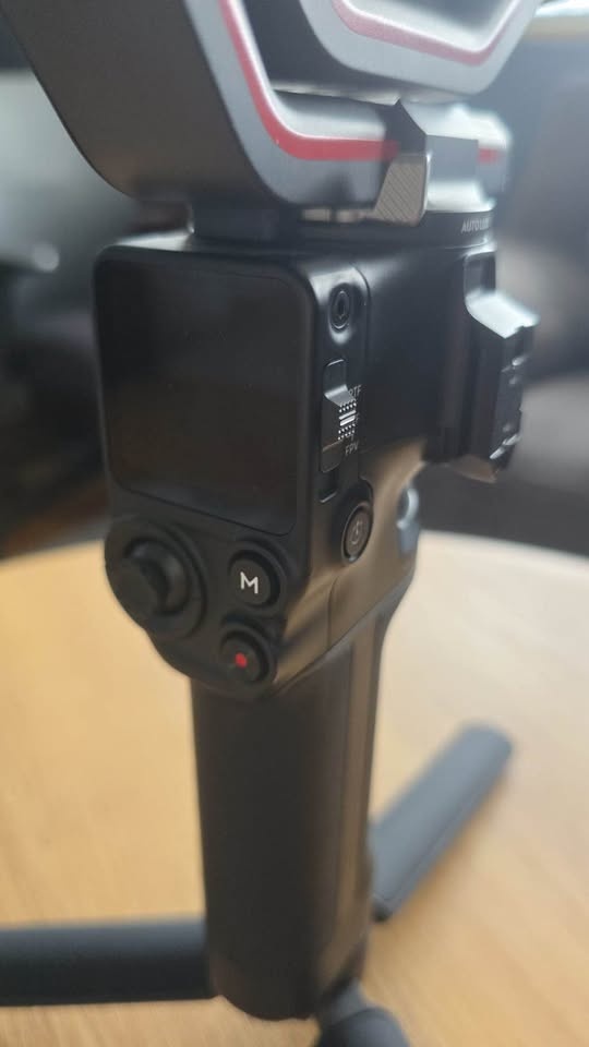 DJI RS 3 Gimbal Standard Set (Mint Condition) - photo 4