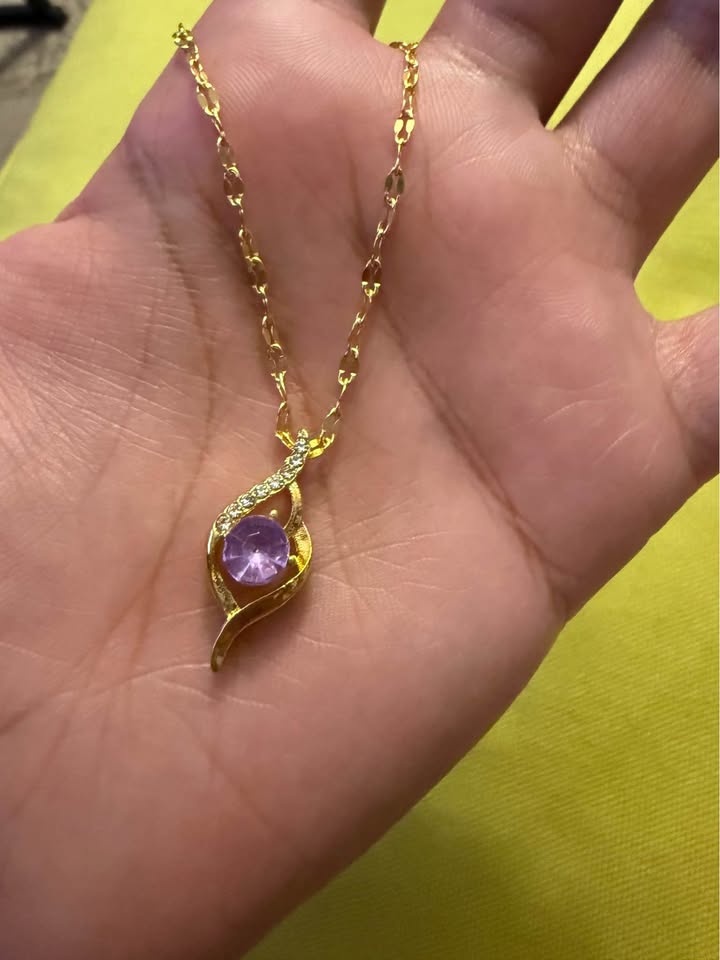 Gold-Tone Purple Stone Pendant Necklace - photo 3