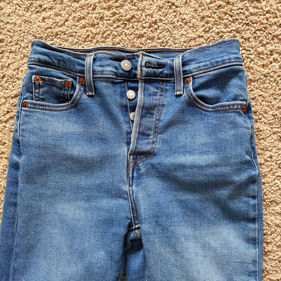 Levi’s Wedgie Straight Size 25 Button Fly Jeans - photo 4