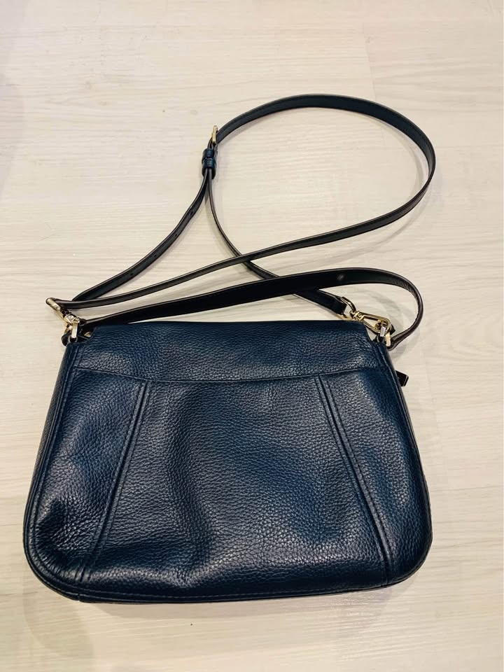 Michael Kors messenger bag - photo 2