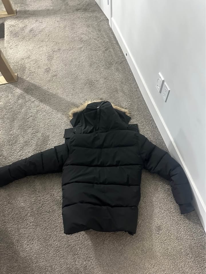 Canada Goose Jacket - photo 3