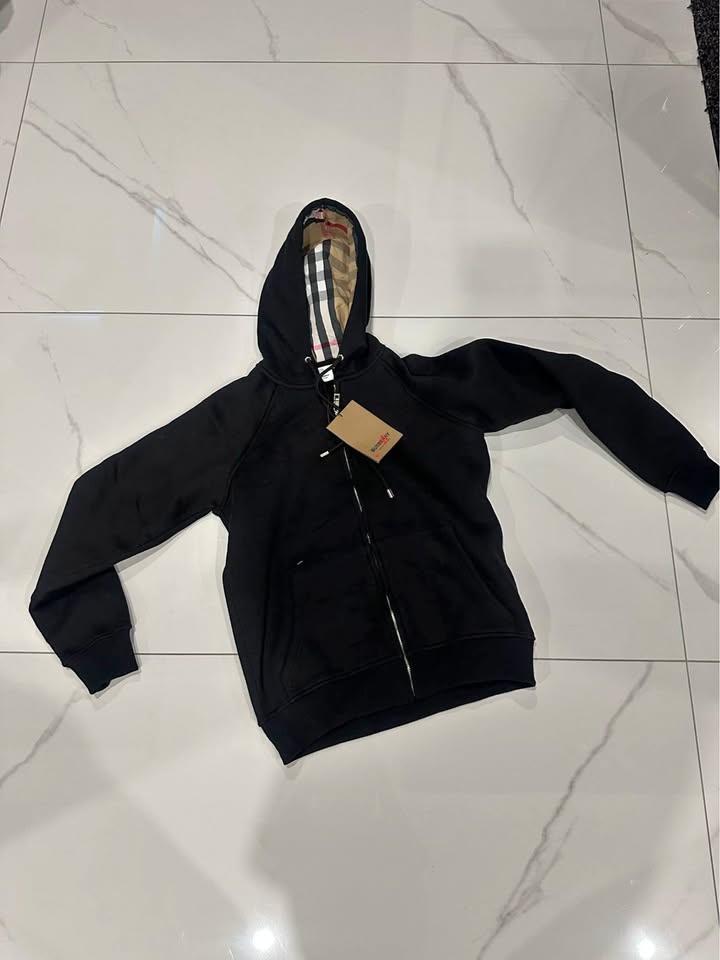 BB zip up