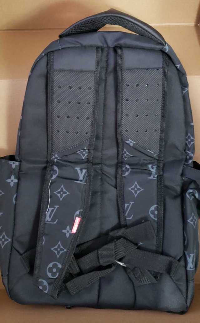 Sprayground Snoopy Backpack - photo 2