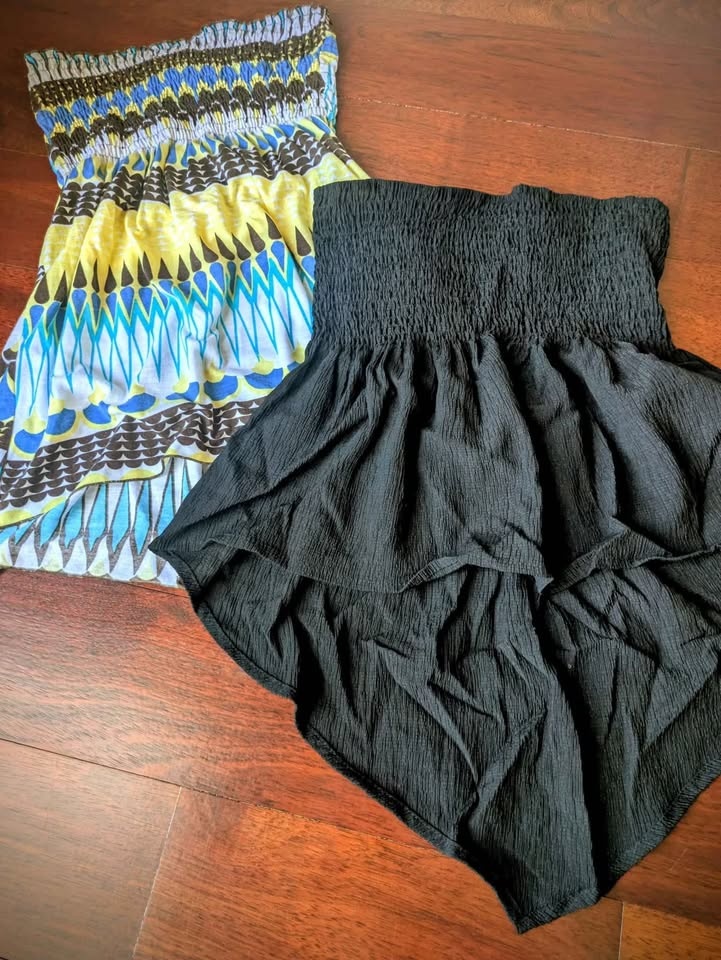 Women's Shirts size S & M (swipe through) - photo 5