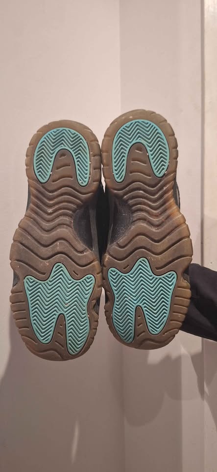 Jordan 11 Gamma Blue 2013 - 7y - photo 4