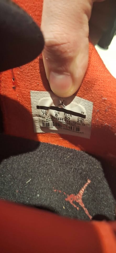 Jordan Bred 11 2015 - 7y - photo 4